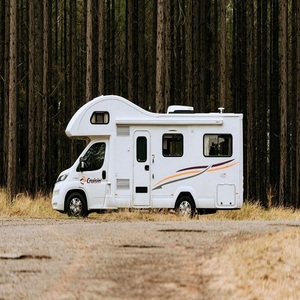 Autocaravana de Lujo Sprinter en Venta – RV Diésel de Lujo con Cocina, Baño, Cama y Sistema Solar - Product Image 2