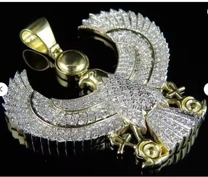 Pendentif Hip-Hop personnalisé en argent sterling 925 plaqué or avec moissanite VVS, motif faucon américain, bicolore - Product Image 3