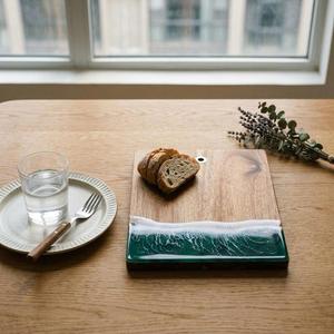 Tabla de Cortar de Cocina Hecha a Mano de Madera y Resina, Duradera y Decorativa, para el Hogar, Restaurantes y Servicios de Catering - Product Image 2