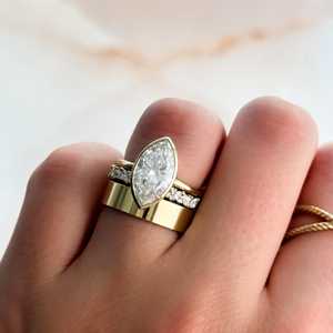 Anillo de Compromiso Personalizado con Diamante Cultivado en Laboratorio de 3 Quilates, Corte Marquesa, Engaste en Bisel, Oro Sólido de 14K/18K, Solitario, Venta al Por Mayor, Fábrica de Joyería B2B - Product Image 4