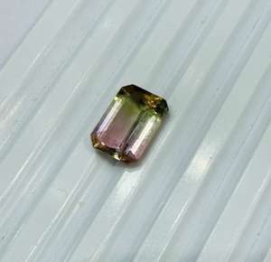 Turmalina de Sandía Natural de Colores, Piedra en Bruto para Joyería y Pulseras DIY, Piedra de Energía Calmante, Cristal Natural, Regalo Decorativo - Product Image 6