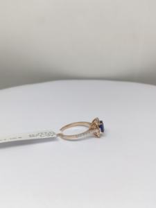 แหวนเพชรรูปกุหลาบสีทองสำหรับผู้หญิงที่สง่างามดีไซน์ทันสมัยพร้อมเพชรที่ผลิตโดยได้รับการรับรองจาก IGI - Product Image 4