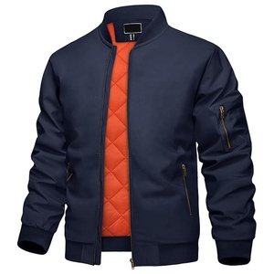 บริการขายส่ง OEM เสื้อแจ็คเก็ตบอมเบอร์ผู้ชายแบบเป็นทางการ ระบายอากาศได้ดี ผลิตจากโพลีเอสเตอร์/ผ้าฝ้าย  รับทำโลโก้ตามสั่ง มีฮู้ด คอปก กระดุม กระเป๋า เหมาะสำหรับฤดูหนาว - Product Image 1