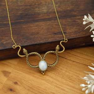 Collier Serpent avec Turquoise et Pierre de Lune, Pendentif Double Serpent Doré, Style Bohème Céleste Égyptien, Cadeau - Product Image 1