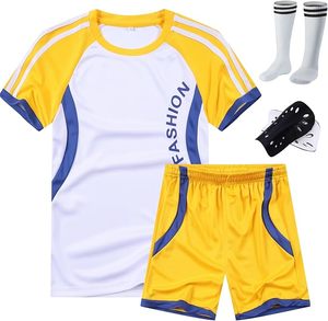 Ensemble de volley-ball pour hommes 100 % polyester, séchage rapide, design de haute qualité, très demandé, fabriqué au Pakistan. - Product Image 6