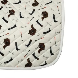 Tapis de selle compatibles avec le dressage, respirants, pour l'équitation western et le trail - Tapis de selle équestres personnalisés de haute qualité - Product Image 4