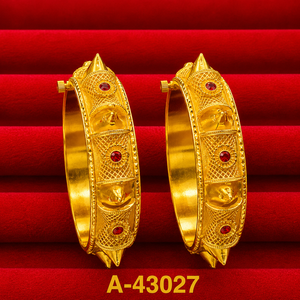 Bracelet pour enfants en alliage de zinc plaqué or 18 carats avec perles, motif religieux, Vierge Marie catholique, icône de la Vierge de Guadalupe, vente en gros - Product Image 1