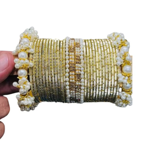 กำไลข้อมือโลหะผสมชุบสีดำสำหรับผู้หญิง ประดับด้วยดีไซน์ดอกไม้มุกเทียม กำไลเครื่องประดับงานแต่งงานแบบคลาสสิก - Product Image 3