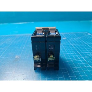 Protecteur de circuit Fuji CP32D CP32D 3A, utilisé comme pièce détachée pour équipement semi-conducteur d'époque - Product Image 6