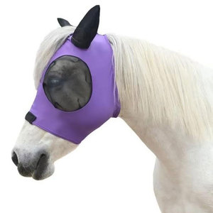 Housse anti-mouches confortable pour chevaux avec un design sécurisé et durable pour les routines d'entretien équin - Product Image 1