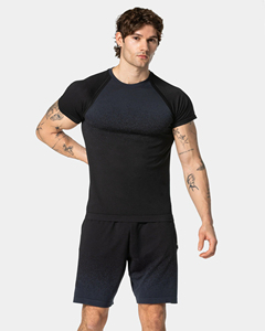 เสื้อยืดคอกลมทรงปกติสำหรับผู้ชาย ผ้าโพลีเอสเตอร์ 100% พิมพ์ลายสกรีน ระบายอากาศได้ดี สไตล์สตรีท เหมาะสำหรับออกกำลังกาย - Product Image 1