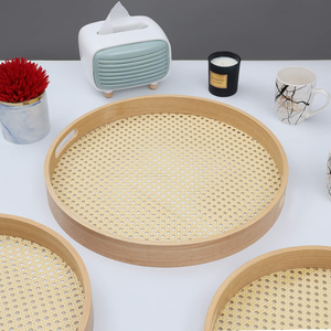 Plateau rond en bois et rotin de haute qualité, très demandé, personnalisable avec logo et design, prix abordable pour hôtels et usage domestique - Product Image 1