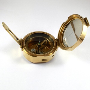 Brújula de bolsillo de latón Vintage antiguo de calidad superior, herramienta de aventura recreativa de supervivencia para navegación al aire libre a la venta - Product Image 4