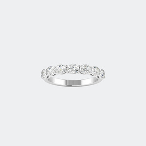 Bague demi-éternité en or 9 carats avec diamants ovales sertis à griffes, 1,00 carat au total - Product Image 5