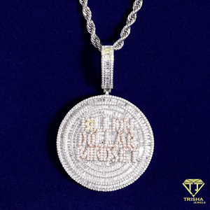 Colgante Personalizado de Billones de Dólares para Hombre con Diamantes Moissanite Engastados a Mano y Plata 925, Joyería Hip Hop - Product Image 1