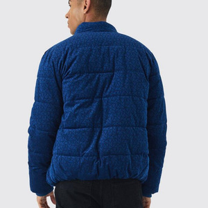 Chaqueta acolchada para hombre al por mayor, para invierno, personalizada, informal, para exteriores, a prueba de viento, con cierre de cremallera y bolsillos laterales, abrigo para hombre - Product Image 2