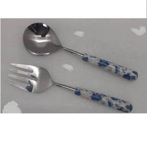 Cuchara y Cuchillo Decorativos de Lujo para Restaurantes, Juego de Cubiertos de Acero Inoxidable Ecológico con Mango de Resina, Diseño Popular - Product Image 4