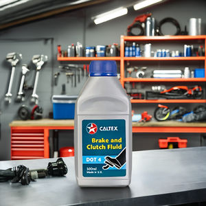 Líquido de embrague de frenos Caltex DOT 4 500ML, lubricante de motor de alto rendimiento para un frenado fiable, fabricado en Reino Unido, plástico de 14KG - Product Image 1