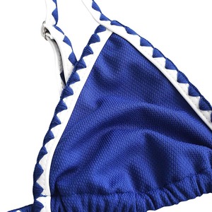 Conjunto de bikini azul para mujer, top triangular, parte inferior con lazo lateral, ribete en contraste, traje de baño de 2 piezas, nailon y elastano - Product Image 4