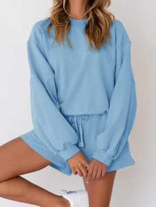 Ensemble Lounge Tendance Automne : Haut Oversize à Manches Chauve-Souris et Short Décontracté pour Femme - Tenue 2 Pièces Unie - Product Image 4