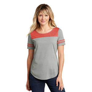 T-shirt pour femme, coupe ajustée, respirant, impression de logo personnalisée, prix d'usine, OEM ODM, promotion en gros à bas prix, haute qualité - Product Image 1