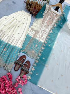 Ensemble prêt-à-porter pour soirée, haut en georgette bicolore avec broderie, pantalon palazzo et dupatta. - Product Image 4
