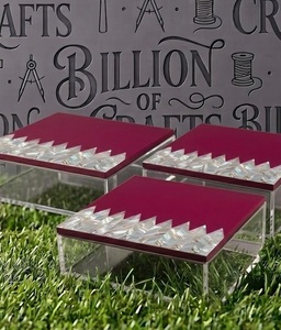 Boîte en résine acrylique nacre de qualité supérieure avec couvercle inspiré du drapeau de Bahreïn pour le rangement de chocolats, bonbons et confiseries, un article de luxe - Product Image 4