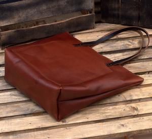 กระเป๋าหนังแท้ทรงวินเทจสุดหรู ทำมือสำหรับผู้ชาย รุ่น Crazy Horse สำหรับใส่แล็ปท็อป ดีไซน์เนอร์ กระเป๋าถือสะพายไหล่สำหรับเดินทาง รุ่น LTB-0223 - Product Image 4