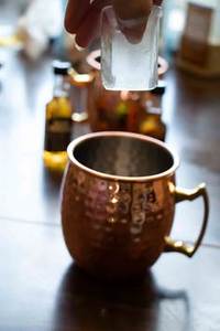 Hammered copper mug set amber rainforest drink cups reusable premium beverage serving mugs durable finish - Product Image 4