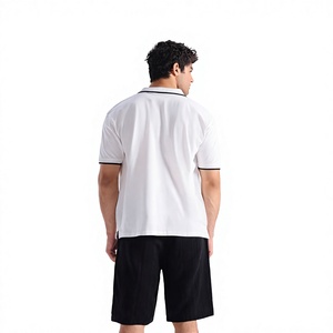 เสื้อเชิ้ตผู้ชายแบบเรียบง่าย สวมใส่สบาย ผ้าถักเนื้อนุ่ม น้ำหนักเบา ระบายอากาศได้ดี ดีไซน์สวยงาม ผลิตจากผ้าโพลีเอสเตอร์ผสมฝ้าย แขนสั้น - Product Image 6