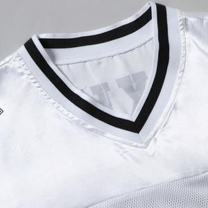 ชุดยูนิฟอร์มทีม OEM ขายส่ง พร้อมโลโก้และหมายเลขแบบกำหนดเอง เสื้อฟุตบอลอเมริกัน ผ้าตาข่ายระบายอากาศ ผลิตจำนวนมาก - Product Image 5