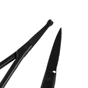 Ciseaux à cuticules professionnels en acier inoxydable noir mat, à pointe incurvée et tranchante, avec trou carré, pour la coupe des ongles et la sécurité des poils du nez, vente en gros - Product Image 6