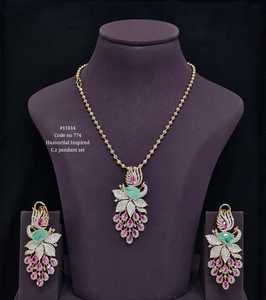 Ensemble collier pendentif paon 11614 avec zircone cubique, pierres précieuses vertes, roses et jaunes, boucles d'oreilles assorties, bijoux de mode pour mariage et fête - Product Image 6