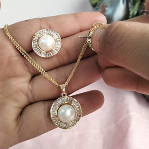 Conjunto de colgante de perlas de agua dulce con soportes incluidos en el marco, fabricante mayorista de perlas - Product Image 3