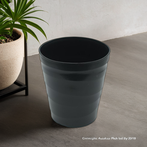 Elegantes macetas inteligentes en forma de V, venta al por mayor, macetas duraderas para el hogar, la escuela y el uso público - Product Image 3