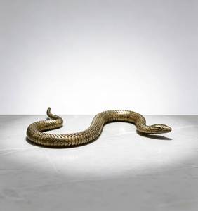 Sculpture moderne en métal en forme de serpent, objet décoratif pour table de bureau et décoration de salon - Product Image 6