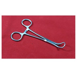 Pinza para toallas Backhaus con articulación de bola y encaje, 14 cm, de acero inoxidable, instrumento quirúrgico, pinza para toallas de Hosanna Surgical - Product Image 5