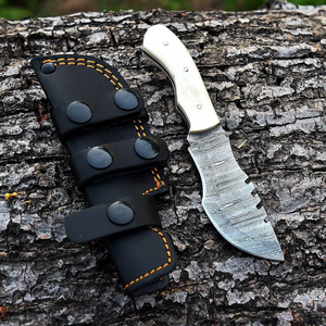 Couteau de chasse LEGACY BLADES en acier Damas, fait main, style Tracker, lame fixe, couteau de camping et d'extérieur, manche en os, vente en gros - Product Image 4