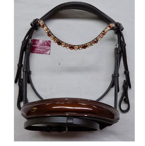 Correa de cuero para caballo de fabricante mayorista de alta demanda con riendas de tela y diadema de cristal brillante - Product Image 1