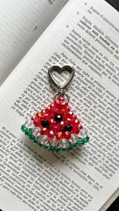 Llaveros Bordados de Alta Calidad, Lindos Llaveros Personalizados con Bordado, Llaveros Estilo Parche Personalizados, Regalo Bordado Único - Product Image 5
