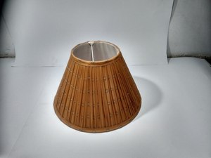 Pantalla de Lámpara de Tela Plegada Marrón, Forma de Campana, Estilo Tradicional, Accesorio de Lámpara Hecho a Mano - Product Image 4