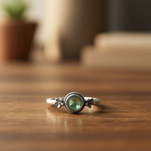 2.6 Grams <b>Peridot</b> Fashion <b>Ring</b> - Product Image 3
