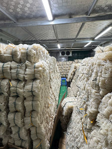 บะหมี่แก้ว 400 กรัม อาหารสำหรับมื้อประจำวัน เส้นวุ้นเส้นแห้ง ออริไรซ์ แพ็ค 85% แป้งมันสำปะหลัง 15% น้ำสะอาด ขายส่ง OEM/ODM - Product Image 6