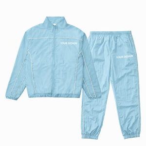 Ensemble de survêtement réfléchissant en nylon pour homme, veste coupe-vent à capuche zippée et pantalon large décontracté, tenue streetwear coupe-vent - Product Image 3