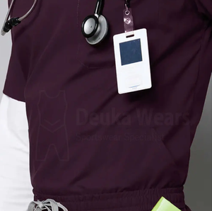 Uniforme Médico Morado de Poliéster para Hombre, Overol de Trabajo Cómodo y Resistente al Polvo, con Estetoscopio y Guantes - Product Image 6