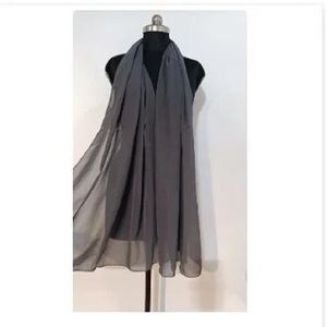 Foulard en Georgette Unie en Polyester pour Femme, Écharpe Épaisse en Mousseline de Soie à Bulles, Hijab Musulman, Châle Tudung – Vente en Gros - Product Image 1