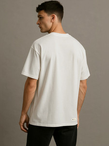 Nouveau design arrivé, t-shirt en coton à manches courtes pour homme, imprimé de dessins animés blancs, col rond, coupe régulière, style jersey décontracté - Product Image 4