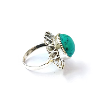 Anillo Clásico Gótico Victoriano de Plata 925 con Turquesa Azul Claro Redonda y Patrón Floral, Joyería Perfecta para Regalo en Ocasiones Especiales - Product Image 3