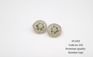 ต่างหูสตั๊ดกลม kundan 11203เพทายหินสีฟ้าลายดอกไม้ทำจากทองเหลืองเครื่องประดับต่างหูชุบสำหรับผู้หญิงชุดไปงานปาร์ตี้ - Product Image 5