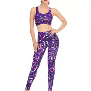 Ensemble de 2 pièces de sport pour femmes, couleur unie, avec ceinture, haut court, tenue de yoga respirante, survêtement, veste et leggings – Vente en gros - Product Image 2